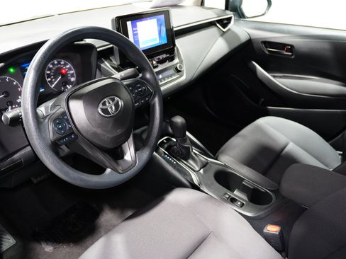Used 2024 Toyota Corolla LE image 11