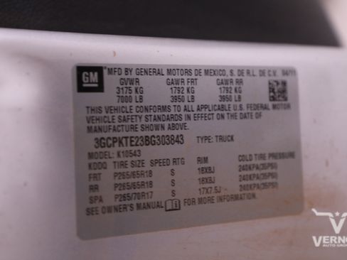 Used 2011 Chevrolet Silverado 1500 LTZ w/ Z71 Appearance Package image 14