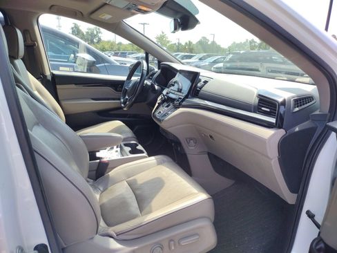 Used 2021 Honda Odyssey Elite image 4