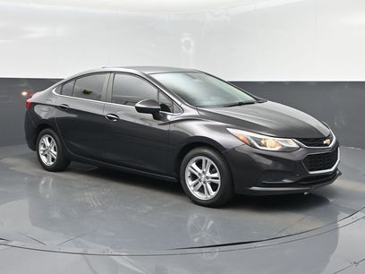 Used 2017 Chevrolet Cruze LT