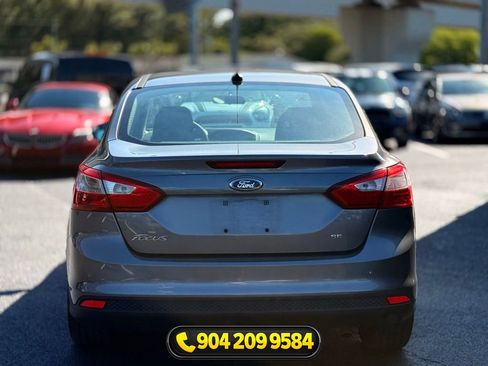Used 2014 Ford Focus SE FWD image 8