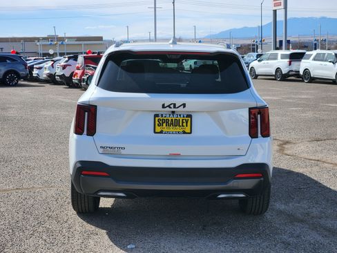 New 2026 Kia Sorento SX Prestige AWD/4WD image 4
