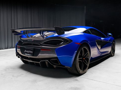 Used 2017 McLaren 570S Coupe RWD image 29