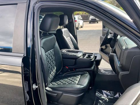 Used 2023 Chevrolet Silverado 1500 LT image 8