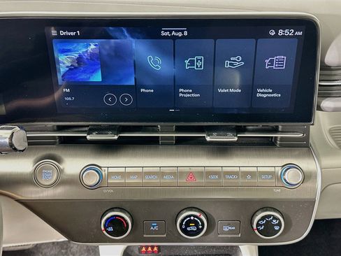 Used 2025 Hyundai Kona SE AWD/4WD image 23