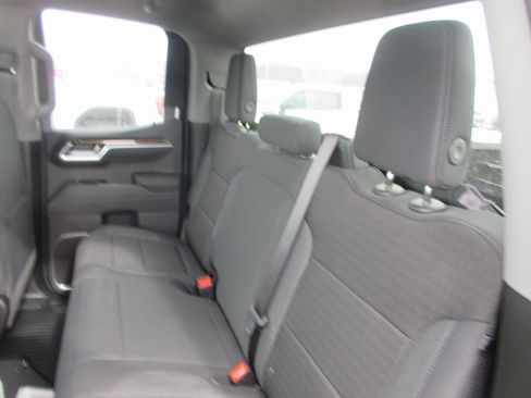 New 2026 GMC Sierra 1500 Elevation image 14