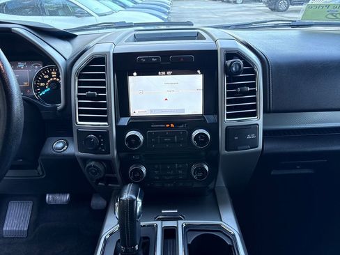 Used 2016 Ford F150 Lariat w/ Equipment Group 502A Luxury image 23