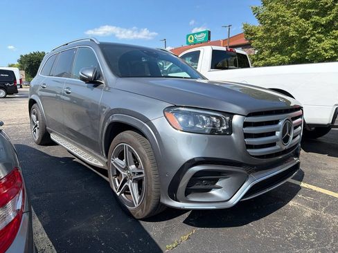 Used 2025 Mercedes-Benz GLS 450 4MATIC w/ AMG Line Exterior image 2