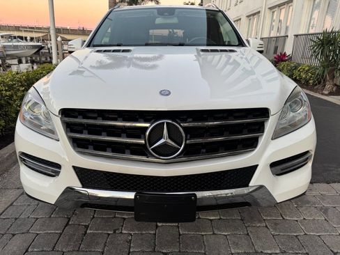 Used 2015 Mercedes-Benz ML 350 4MATIC w/ Premium 1 Package image 12