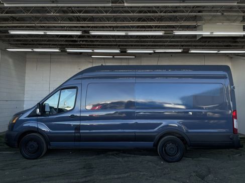 Used 2020 Ford Transit 250 148 High Roof Extended image 2