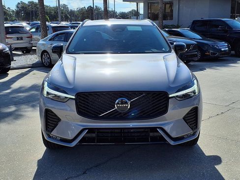New 2026 Volvo XC60 B5 Core w/ Protection Package Premier image 2