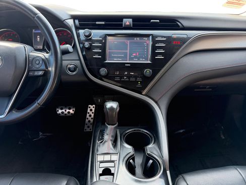 Used 2020 Toyota Camry TRD image 11