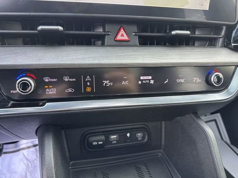 Used 2023 Kia Sportage X-Line w/ X-Line Premium Package image 19