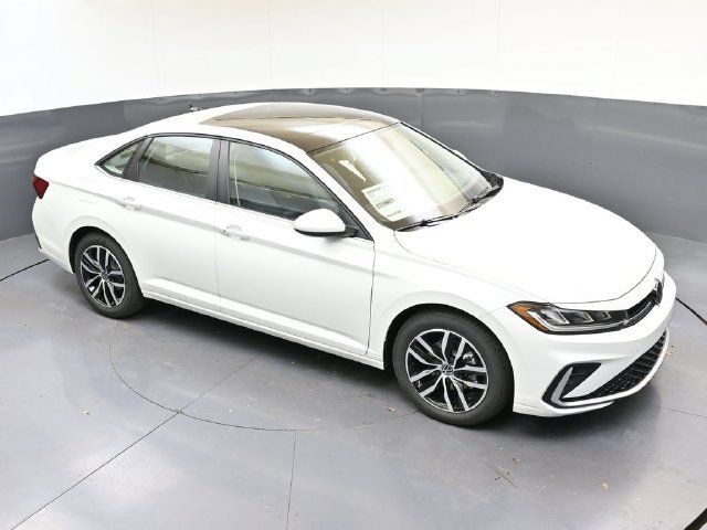 Used 2026 Volkswagen Jetta SE FWD image 50