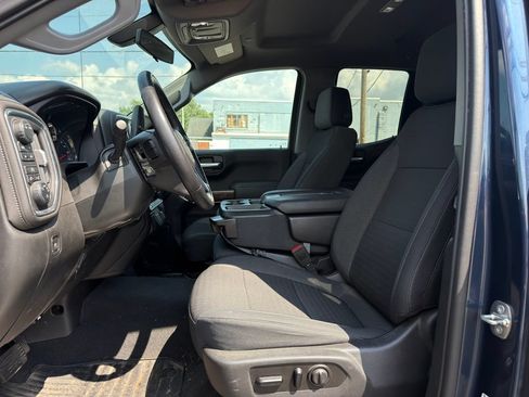 Used 2020 Chevrolet Silverado 1500 LT w/ All-Star Edition AWD/4WD image 2