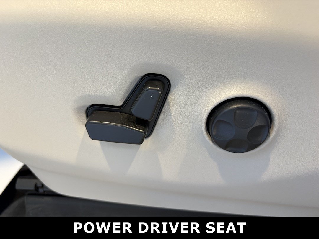 Used 2021 Chrysler Pacifica Touring-L FWD image 21