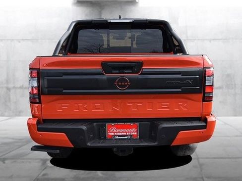 Certified 2025 Nissan Frontier PRO-4X w/ Pro Convenience Package image 6