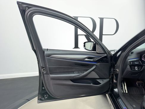 Used 2020 BMW M5 w/ Executive Package AWD/4WD image 16
