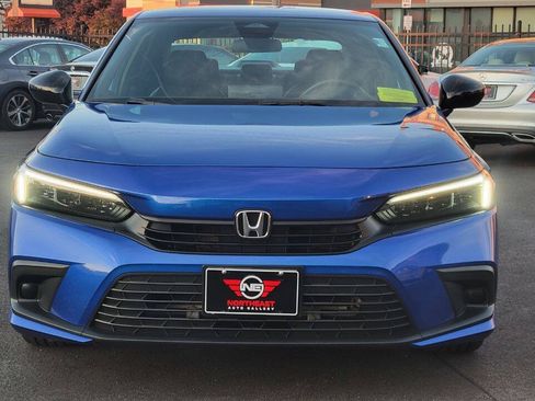 Used 2022 Honda Civic Sport image 3