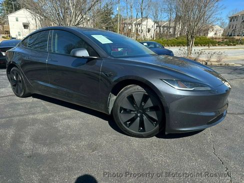 Used 2024 Tesla Model 3 RWD image 2