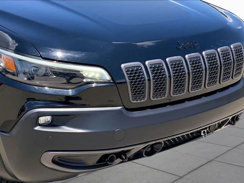 Used 2023 Jeep Cherokee Trailhawk w/ Trailer Tow Group AWD/4WD image 30