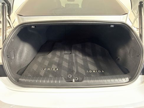 Used 2023 Hyundai Ioniq 6 SEL RWD image 35
