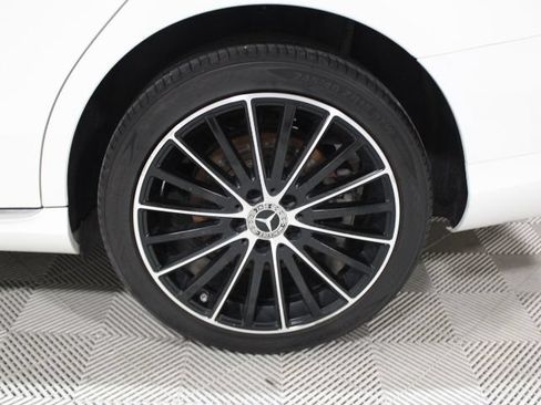 Used 2019 Mercedes-Benz C 300 4MATIC Sedan image 42
