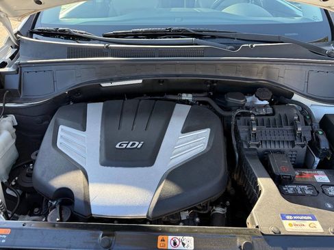 Used 2019 Hyundai Santa Fe XL image 13