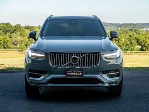 Used 2023 Volvo XC90 B6 Plus w/ Protection Package AWD/4WD image 8