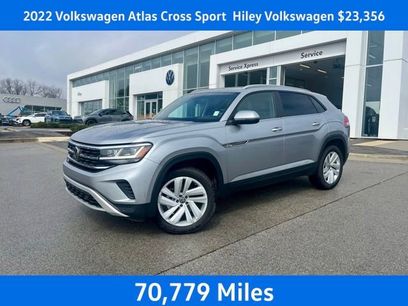 Used 2022 Volkswagen Atlas Cross Sport SE w/ Panoramic Sunroof Package