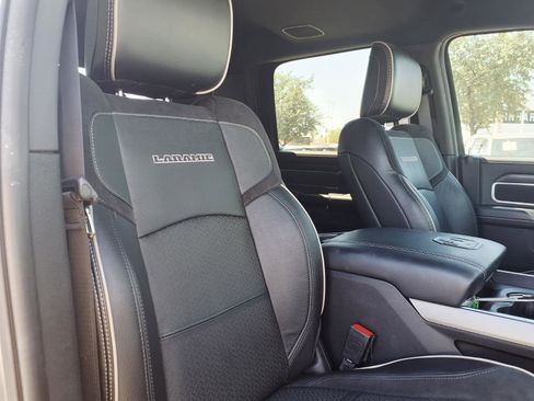 Used 2024 RAM 2500 Laramie w/ Night Edition image 13