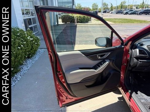 Used 2019 Subaru Forester Premium w/ All-Weather Package AWD/4WD image 13