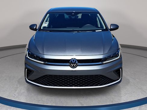 Used 2025 Volkswagen Jetta S FWD image 2