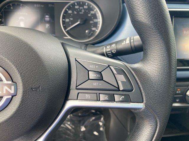 Used 2025 Nissan Versa SV FWD image 20