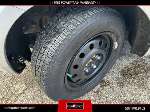Used 2013 Kia Soul FWD image 12