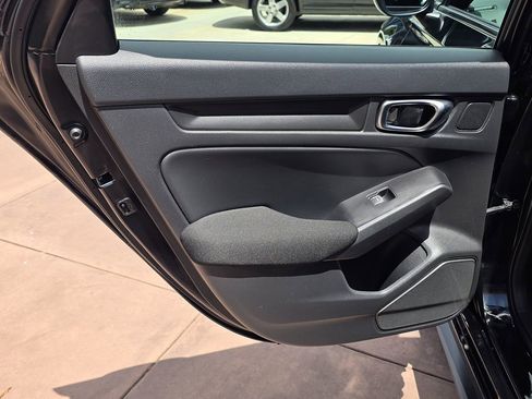 Used 2022 Honda Civic Sport image 24