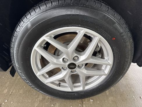 Certified 2023 Ford Edge SEL w/ Convenience Package image 19