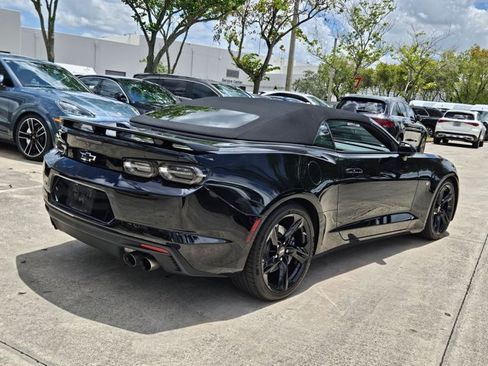 Used 2019 Chevrolet Camaro SS RWD image 5