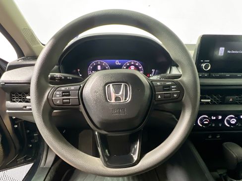 Used 2024 Honda Accord EX image 17