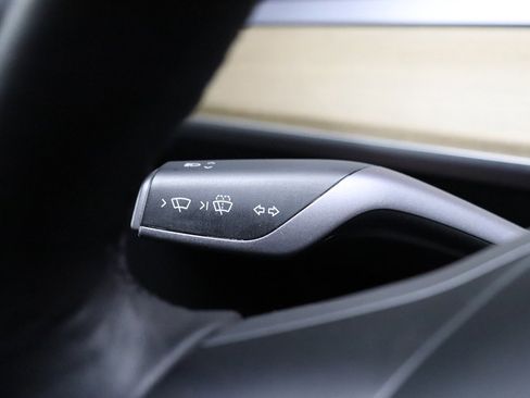 Used 2023 Tesla Model 3 Standard Range image 44