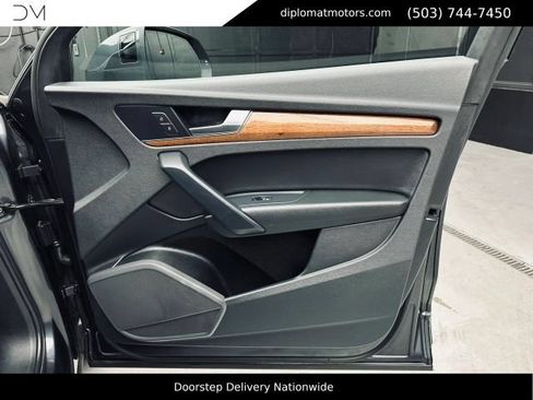 Used 2021 Audi Q5 2.0T Premium AWD/4WD image 27