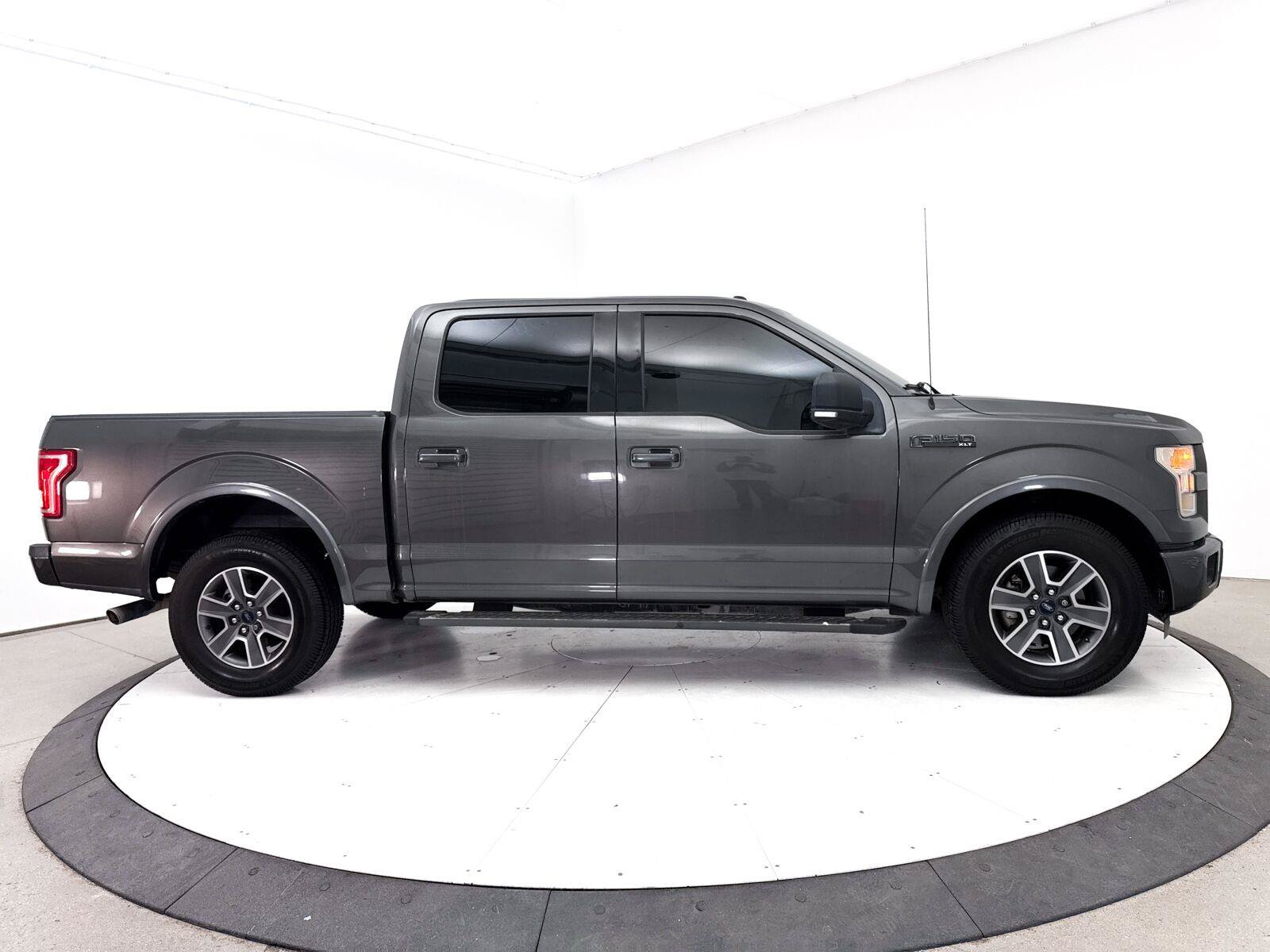 Used 2015 Ford F150 XLT w/ Equipment Group 302A Luxury RWD image 29