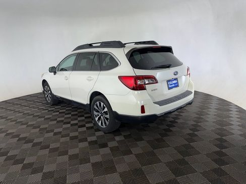 Used 2015 Subaru Outback 2.5i Limited AWD/4WD image 7