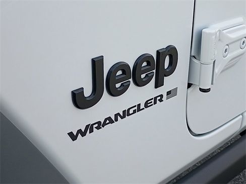 New 2025 Jeep Wrangler Willys image 17