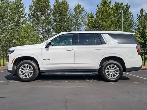 Used 2025 Chevrolet Tahoe LT AWD/4WD image 7