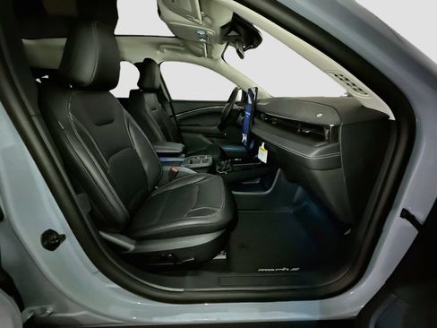 New 2026 Ford Mustang Mach-E Premium AWD/4WD image 34