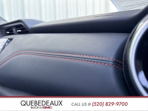 Used 2023 Nissan Kicks SR w/ SR Premium Package image 39