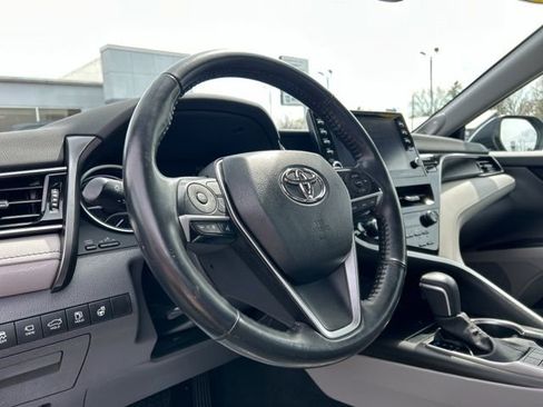 Used 2023 Toyota Camry XLE w/ Navigation Package image 32