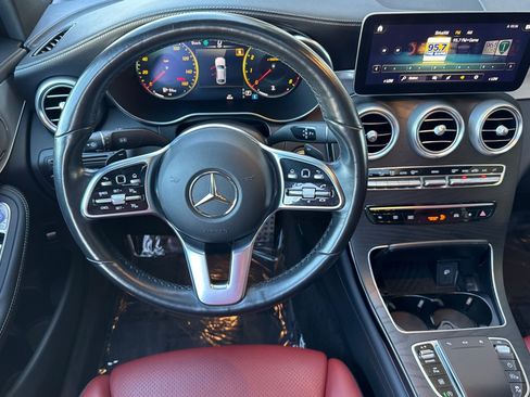 Certified 2023 Mercedes-Benz GLC 300 4MATIC Coupe image 33