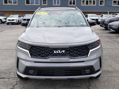 Used 2023 Kia Sorento SX AWD/4WD image 3